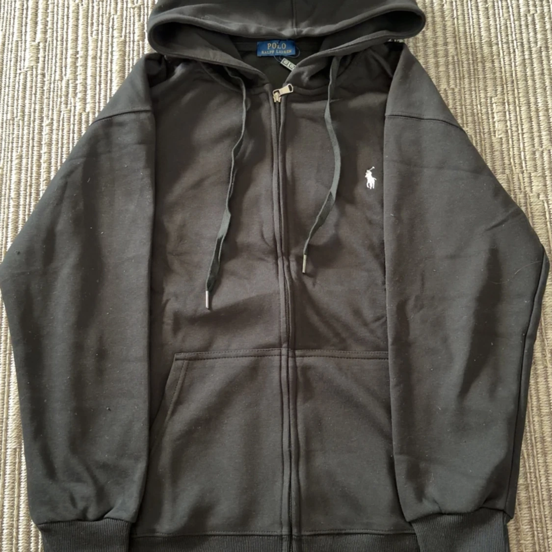 Svart hoodie från Polo Ralph Lauren