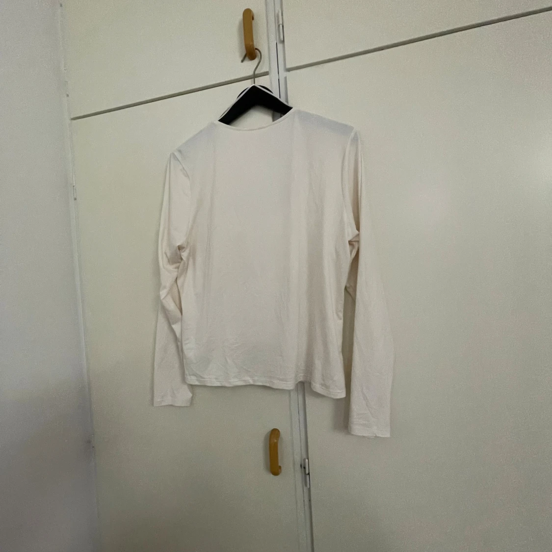 Vit långärmad topp från H&M - 3