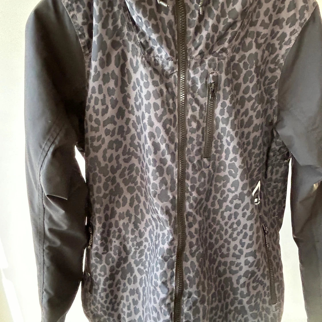 Leopardmönstrad vindjacka WearColour S