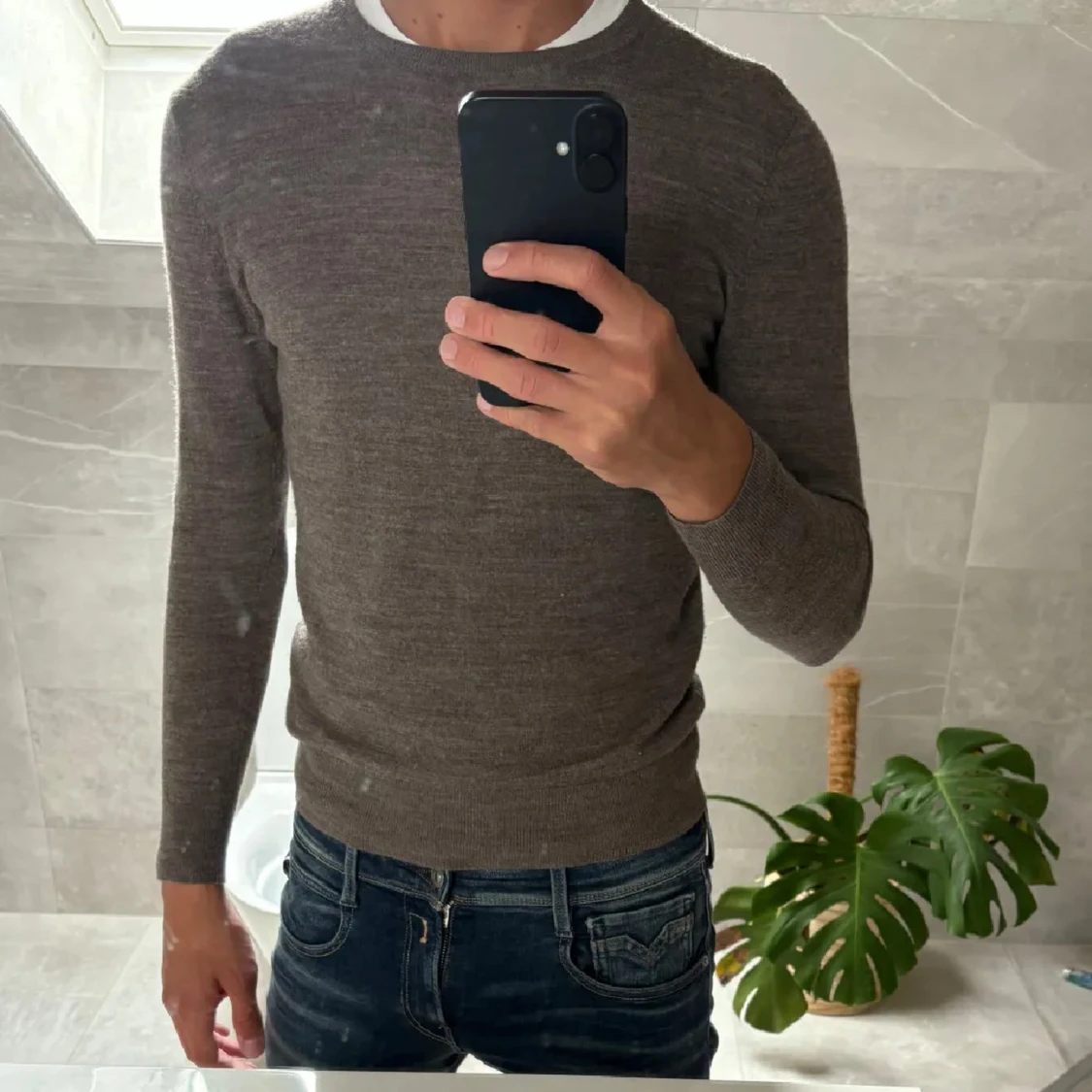 Brun merinoullströja från A Day's March