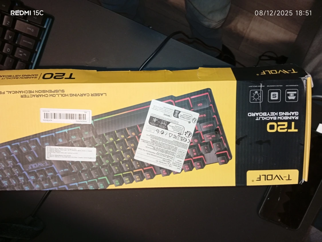 T-WOLF Rainbow Backlit Game Keyboard - 5