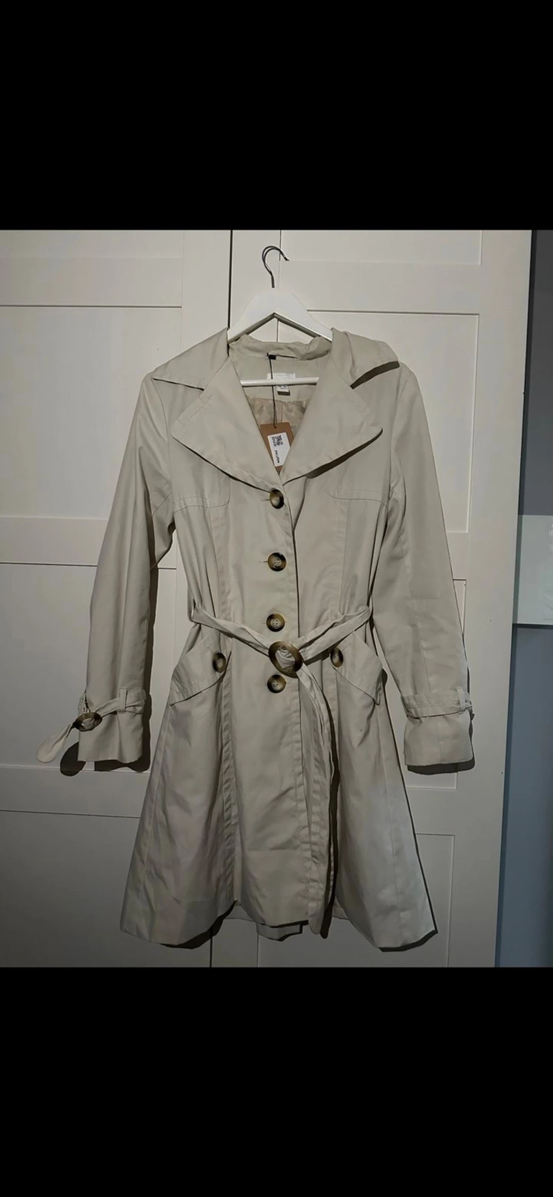Trenchcoat  - 2