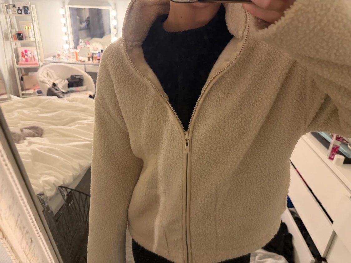 Beige teddyjacka - 1