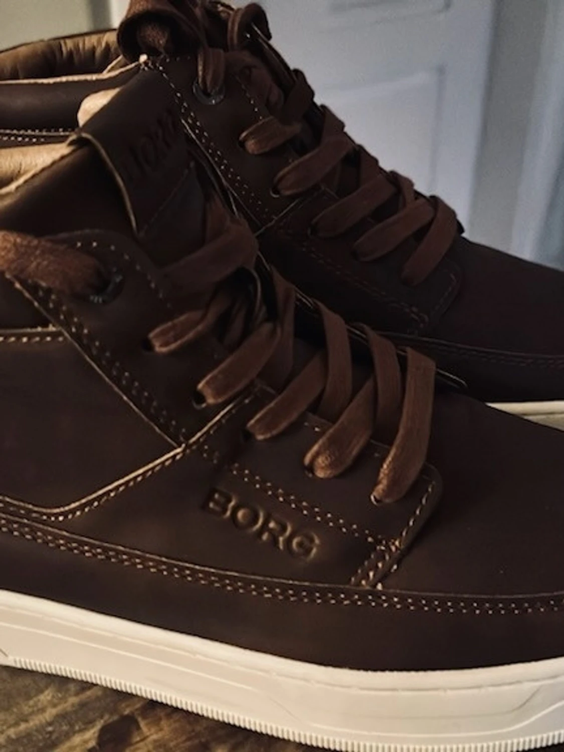 Bruna sneakers från Björn Borg - 1