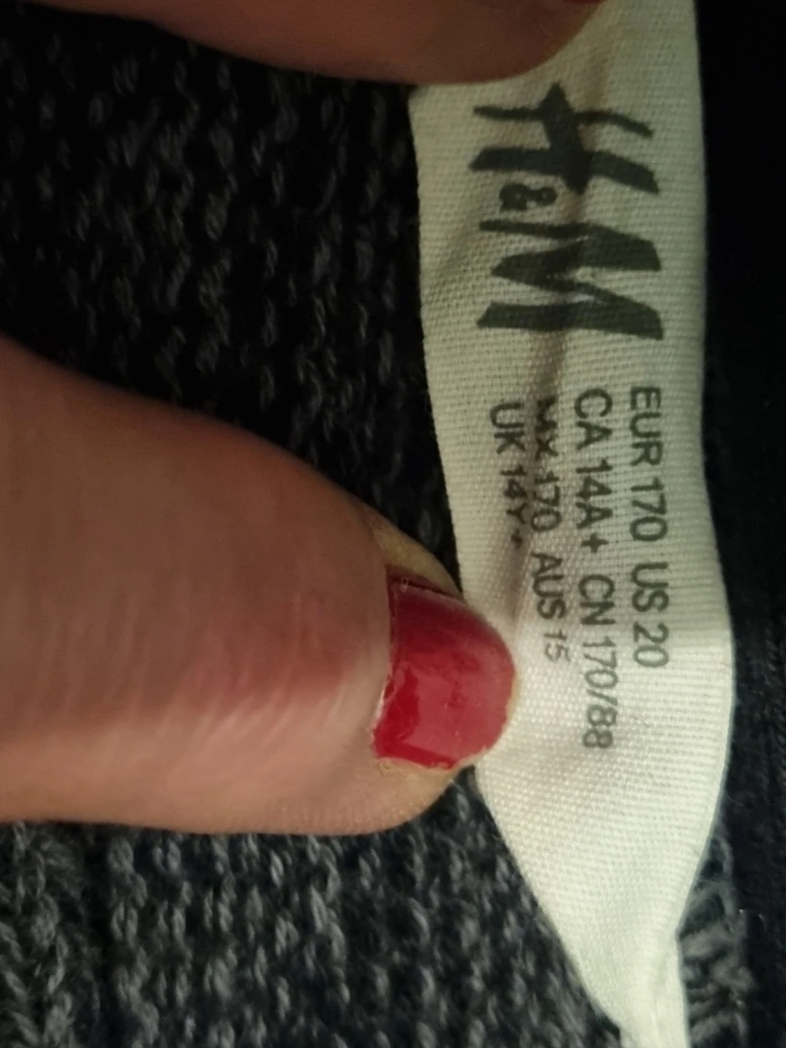 Grå stickadröja från H&M  - 3