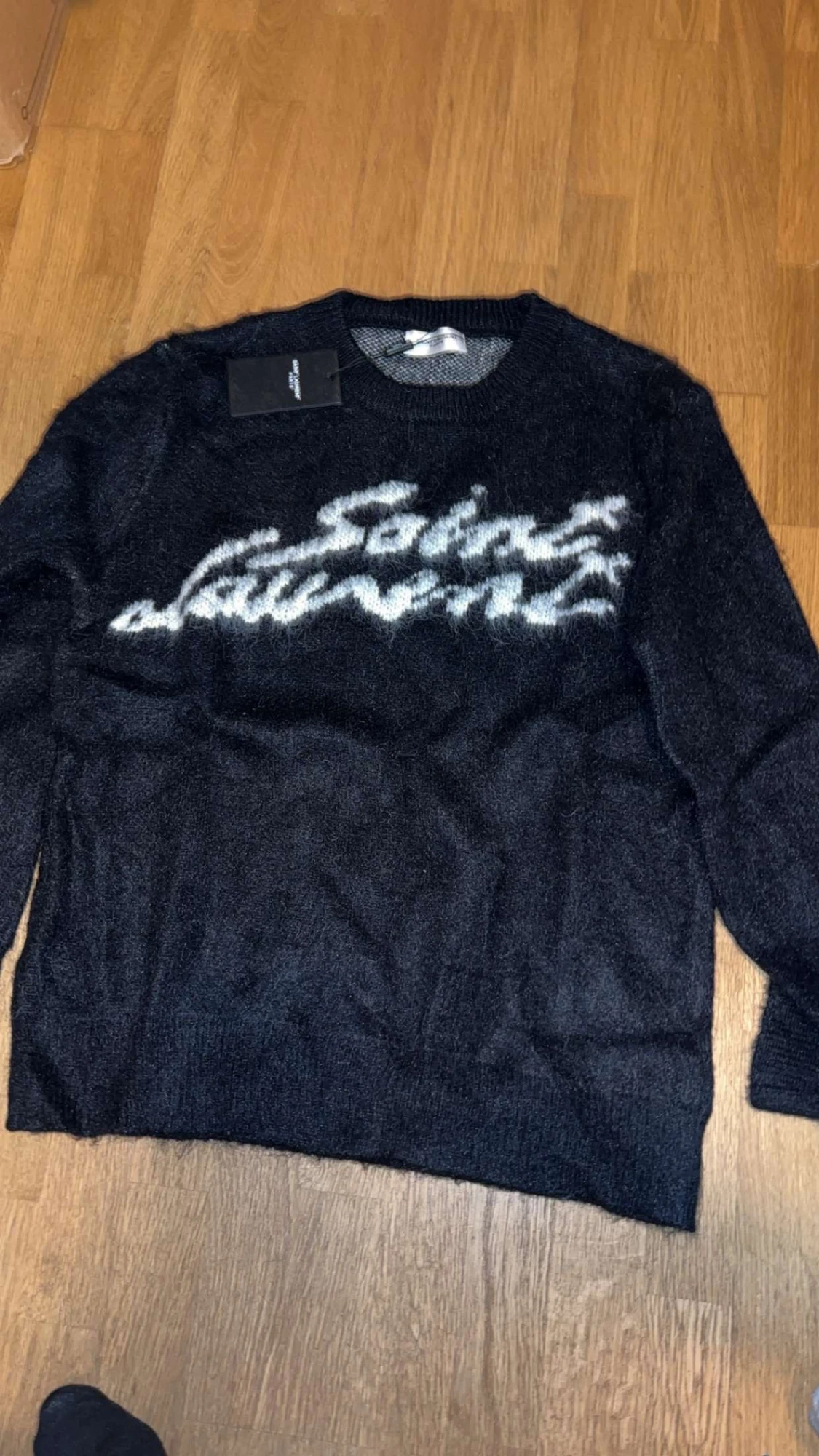 Stickad Saint Laurent tröja