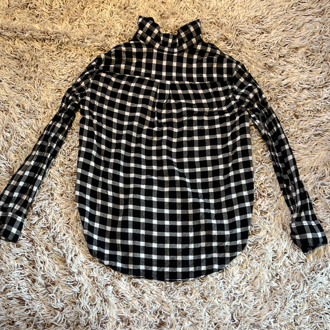 Svartvit rutig skjorta från H&M L.O.G.G. - 1