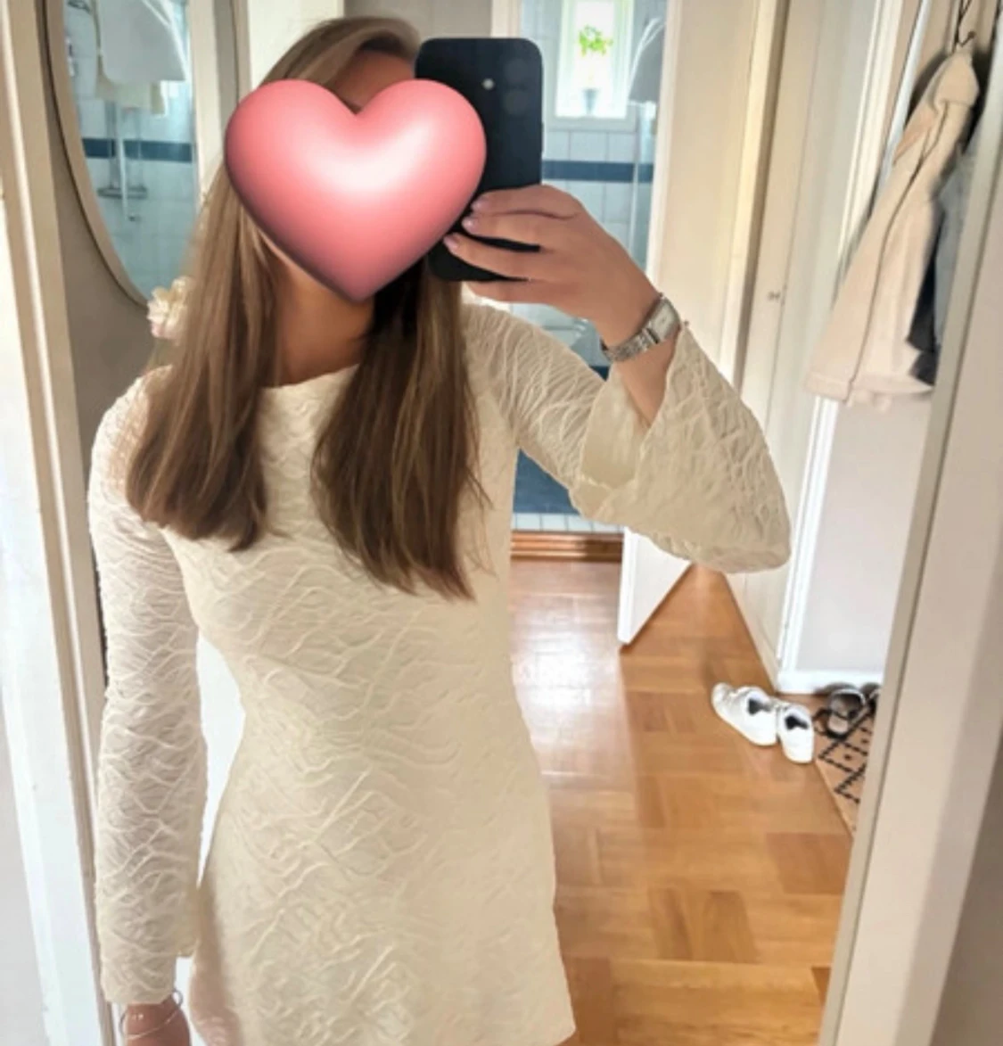 Vit kort klänning  - 2