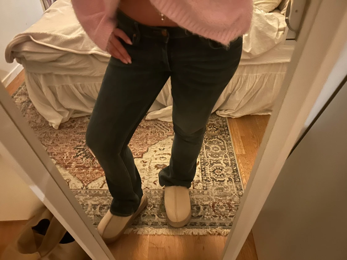 Mörkblå bootcut jeans - 2