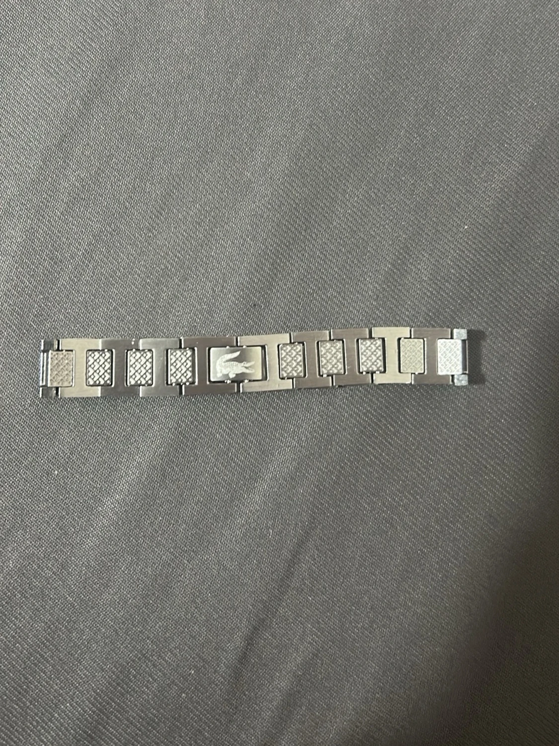 Silverfärgad armbandslänk från Lacoste - 2