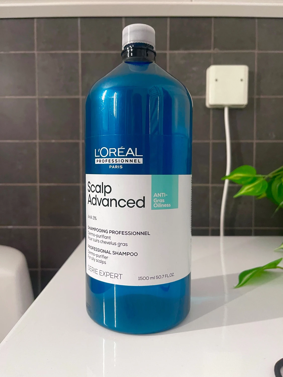 L’Oréal Professional Scalp Advanced shampoo