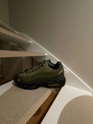 Nike Air Max 95 X Cortiez  - Säljer par Air Max 95 X Cortiez. Använt par gånger ingen skador på det, storlek 43