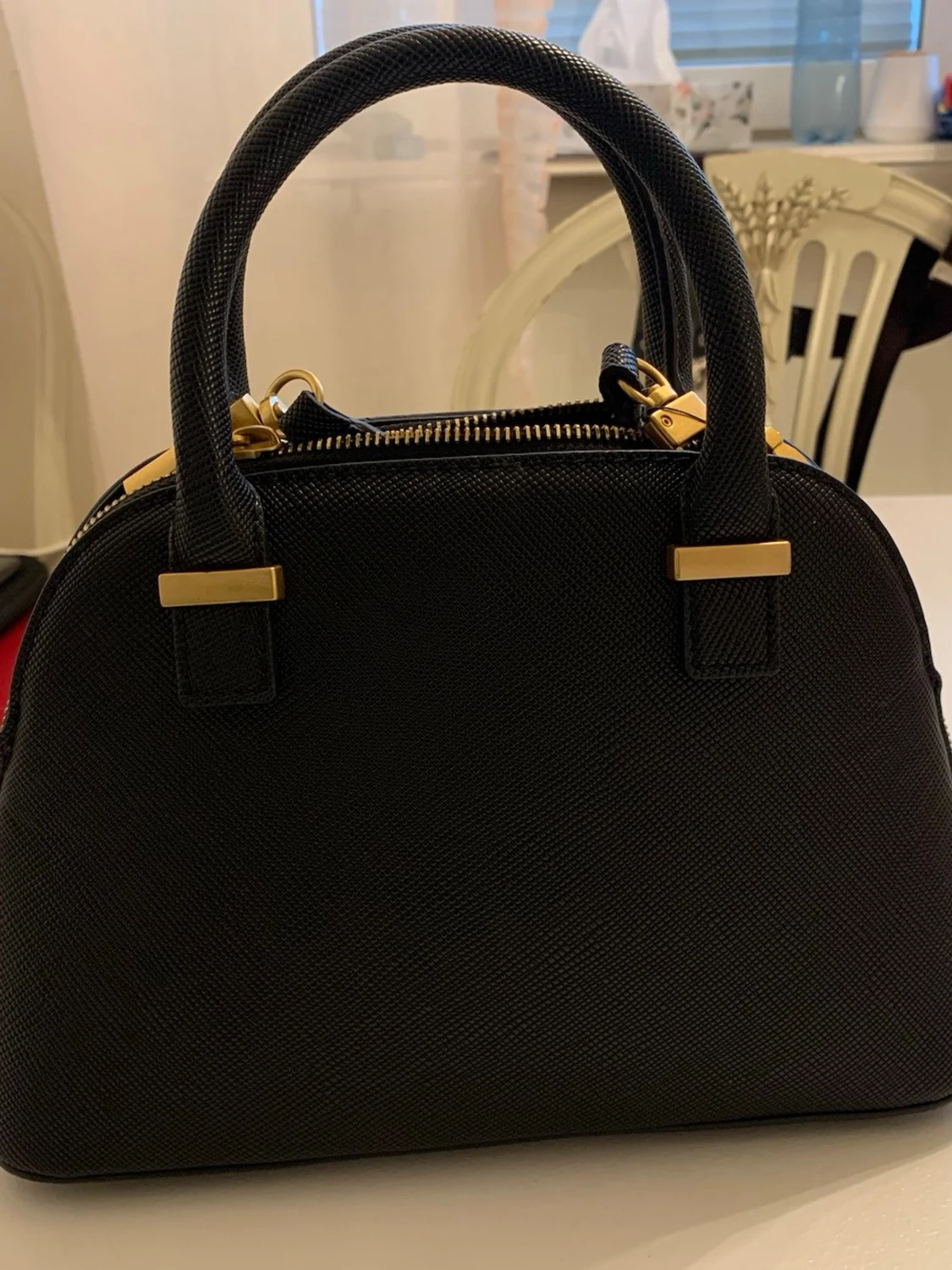 Lossie Dome Guess handväska - 2