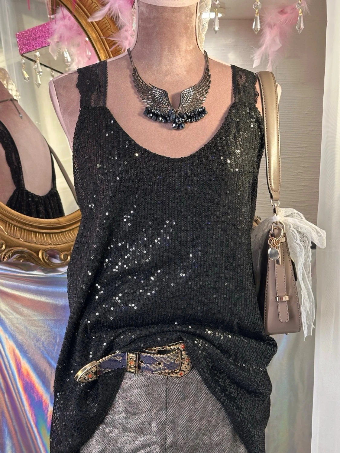 Glittrig svart paljett topp/ klänning med spetsband - 1