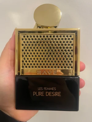 Lattafa - Rave Pure Desire Gold - Lattafa - Rave pure desire gold, Eau de Parfum 100ml (endast testsprutad)