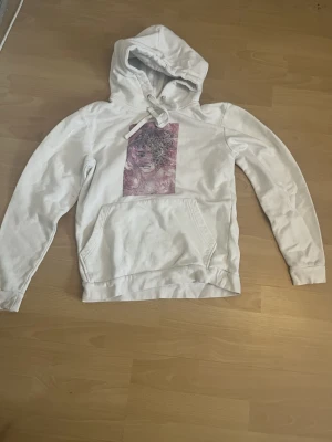 The cool elephant hoodie - Trendig hoodie i storlek xs från the cool elephant💕