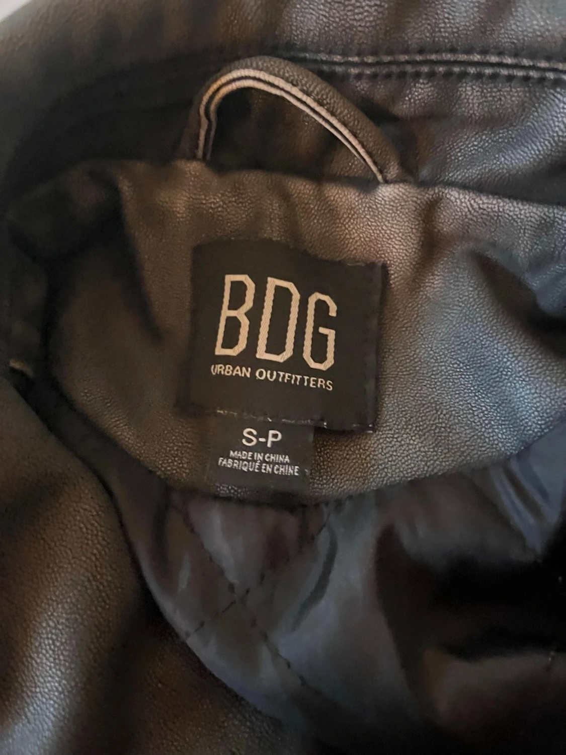 Svart skinnjacka från BDG Urban Outfitters - 1