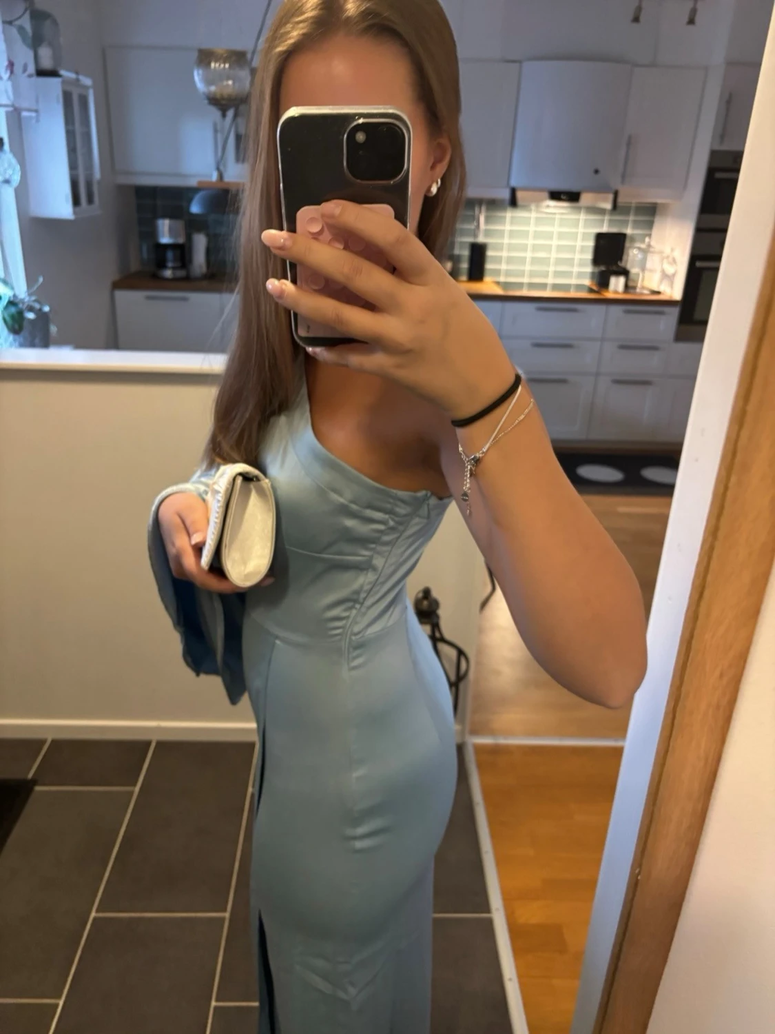 Ljusblå balklänning - 3