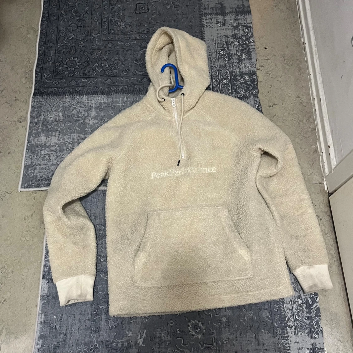 Beige fleece hoodie Peak Performance