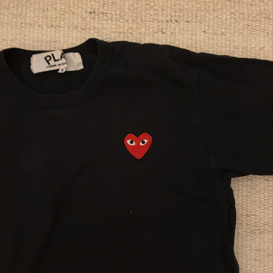 Svart CDG play t-skjorta  - 2