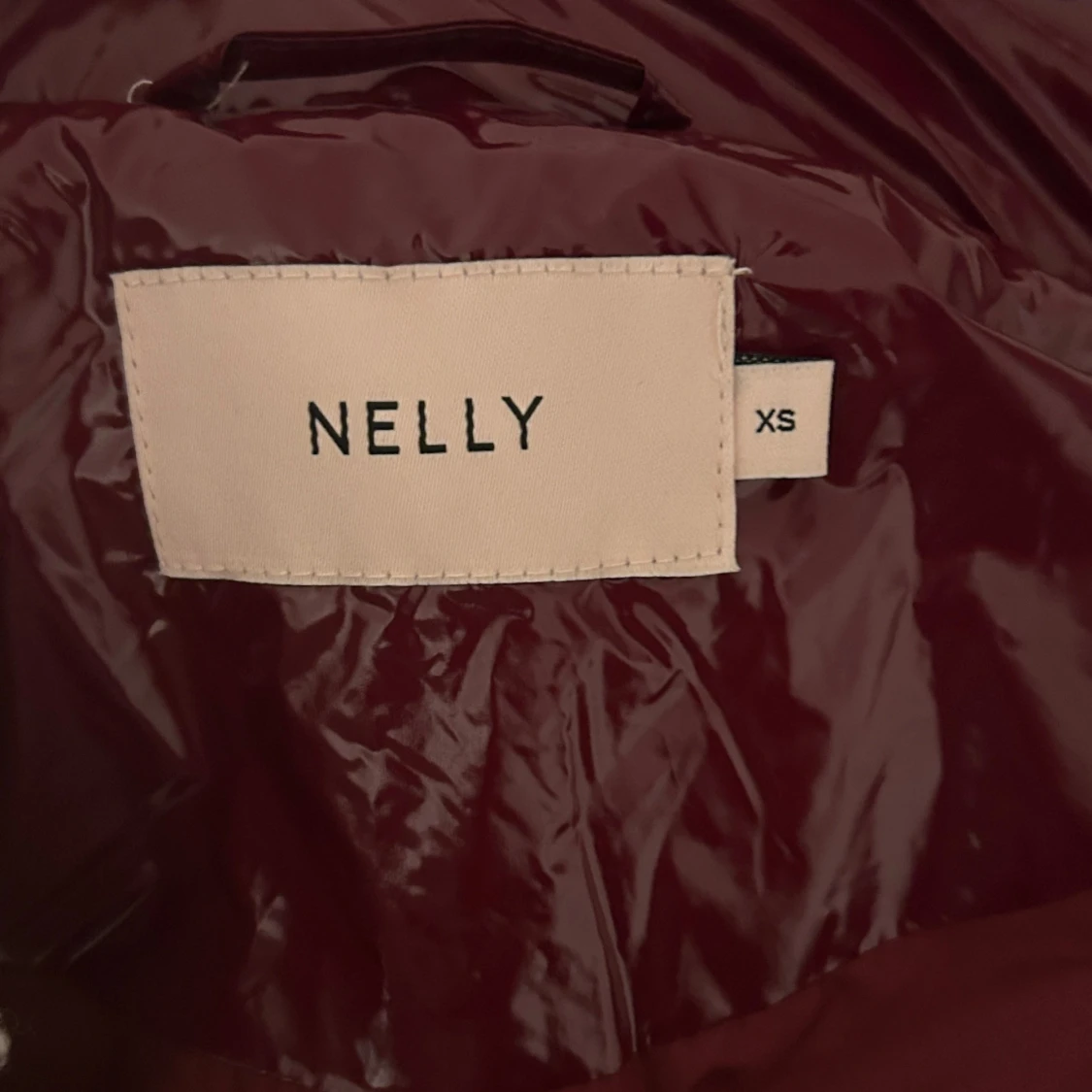 Vinröd vinterjacka  - 2