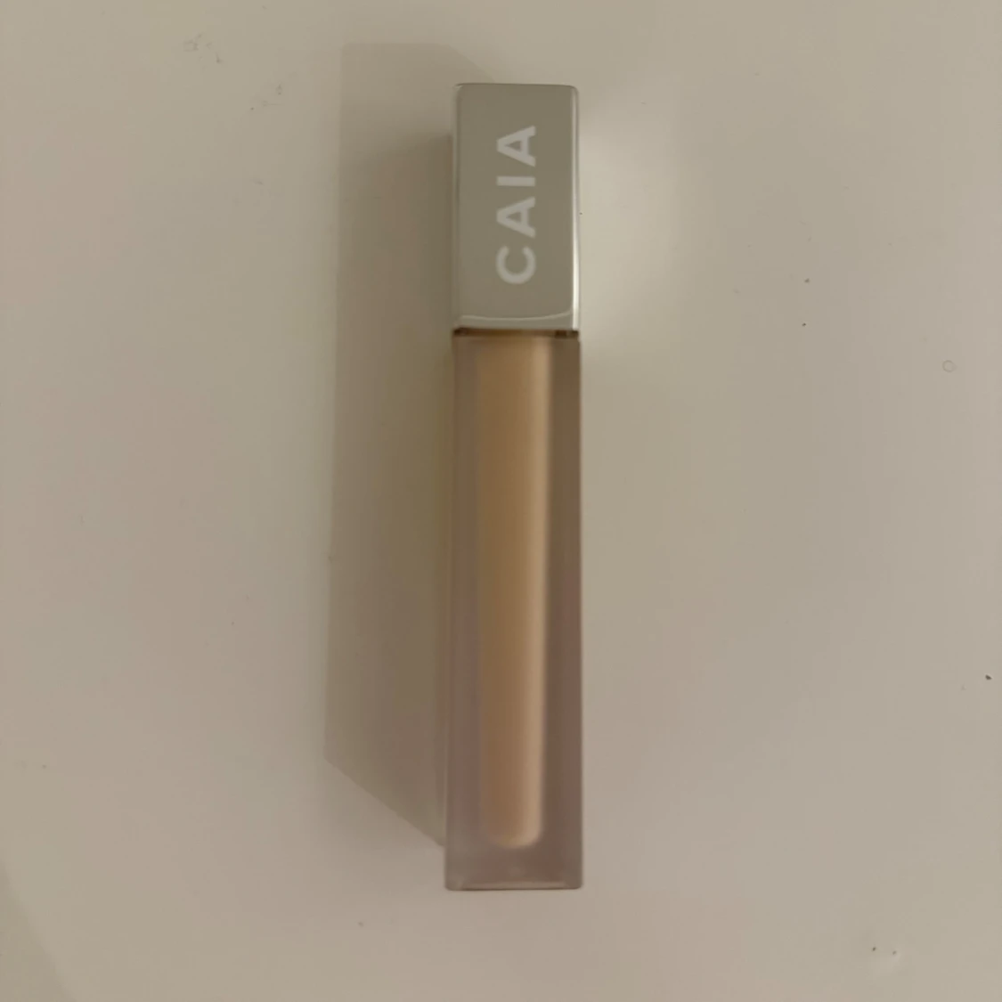 Caia concealer 