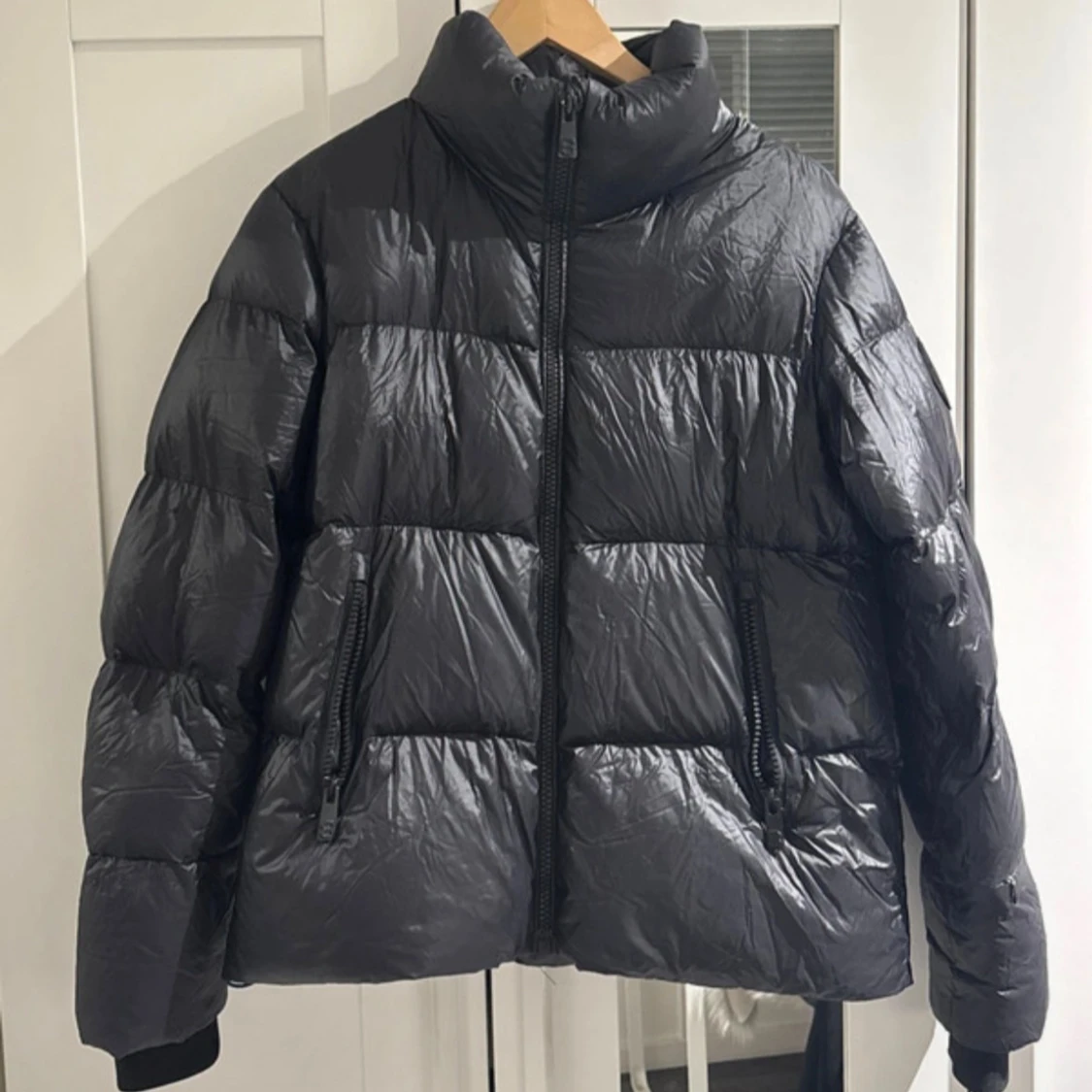 Svart vinterjacka  - 3