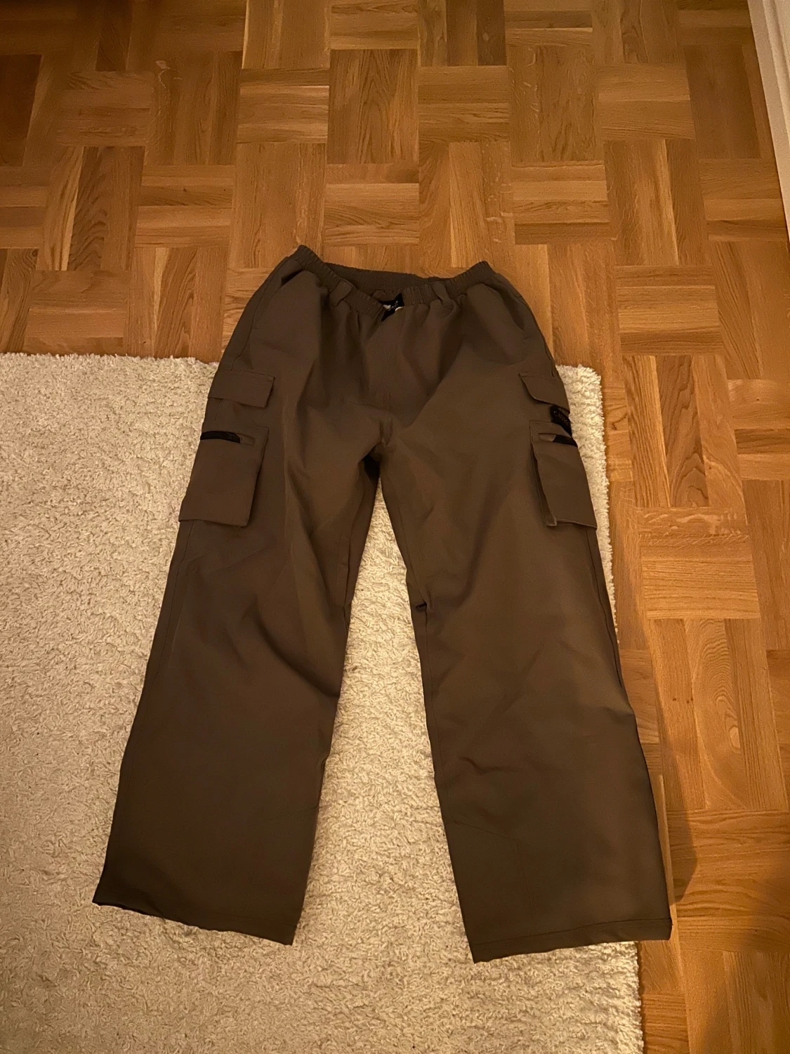 Bruna cargopants från Capeesh XL