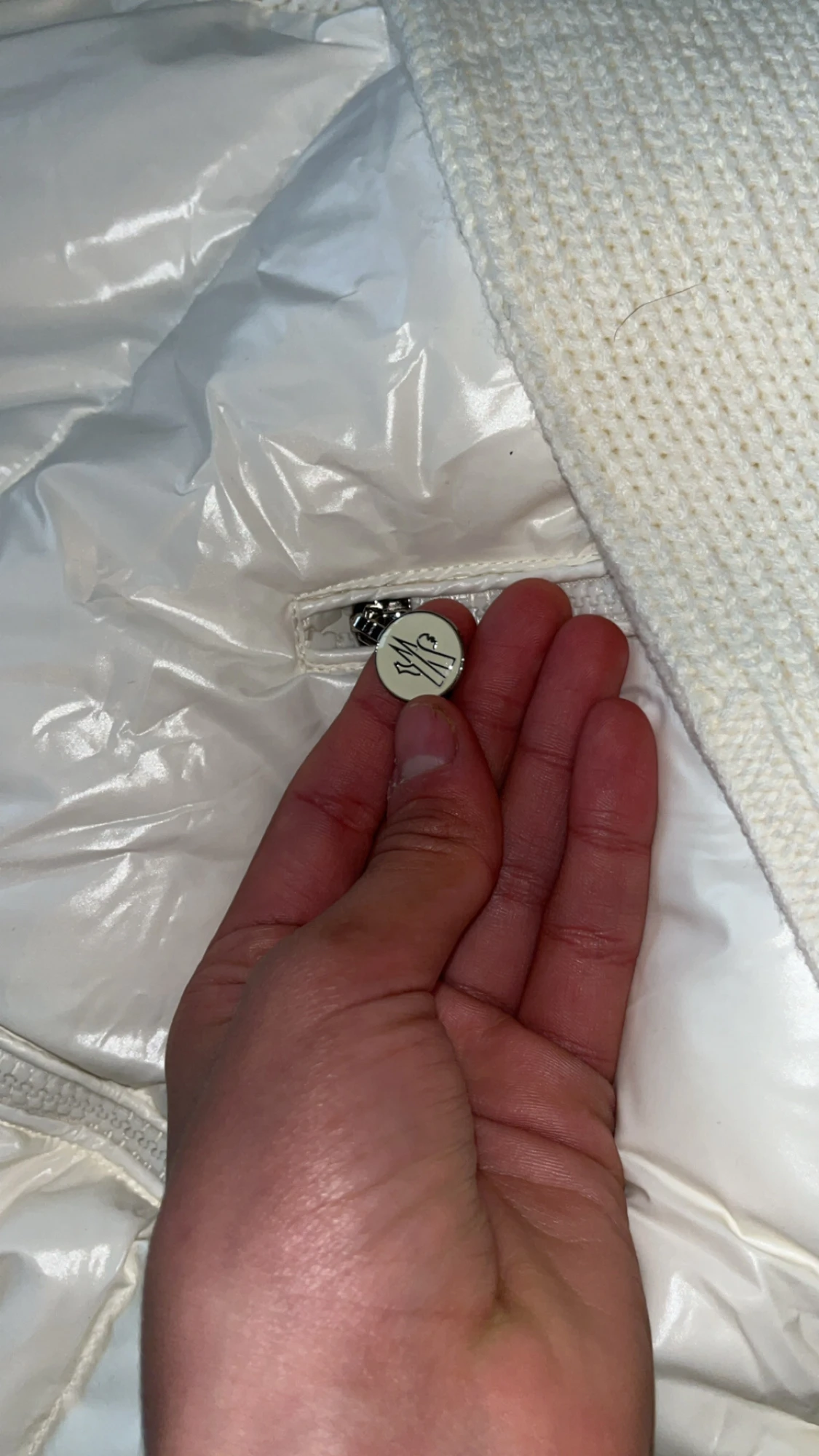 Vit pufferjacka från Moncler - 3