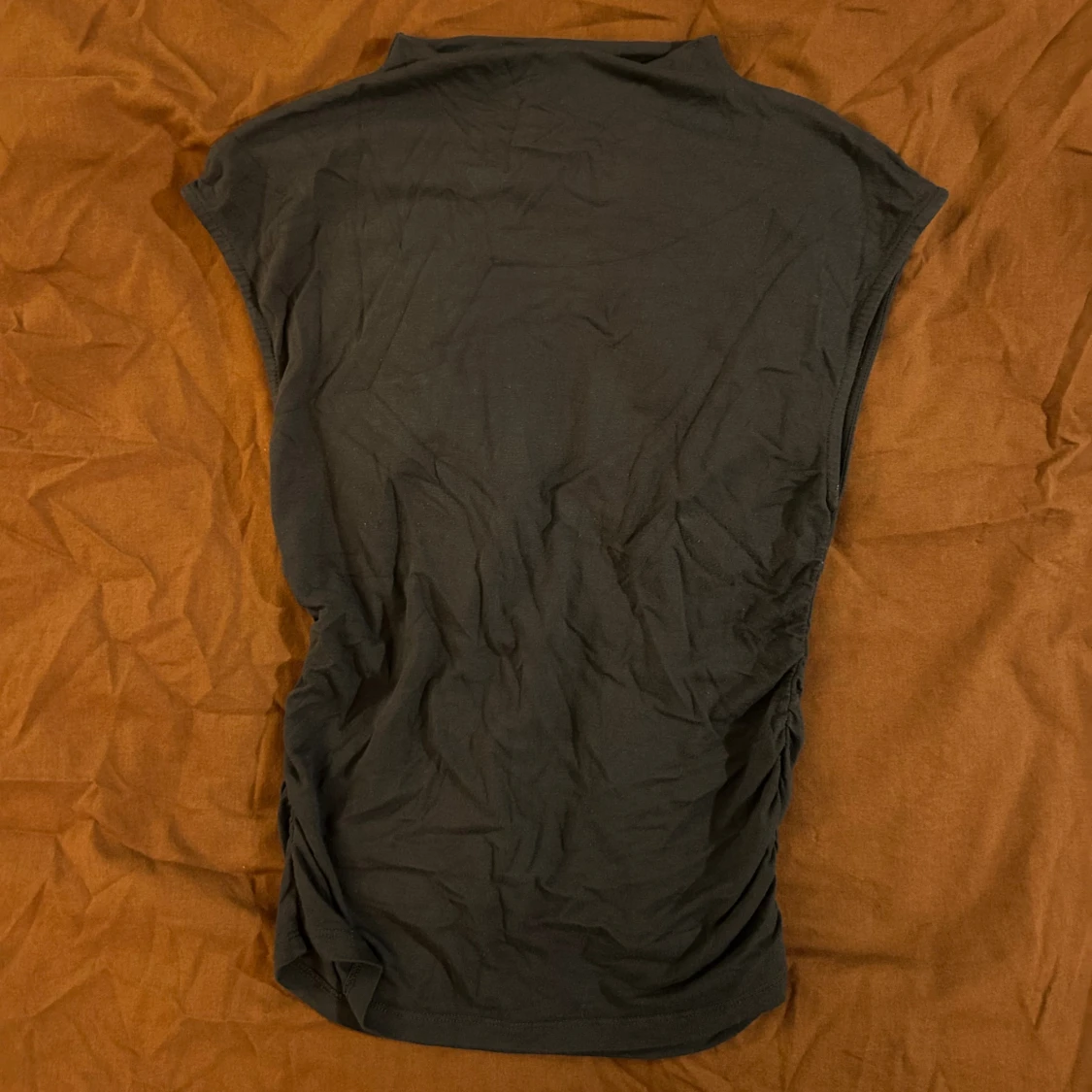 Mörkgrå tajt topp  - 2