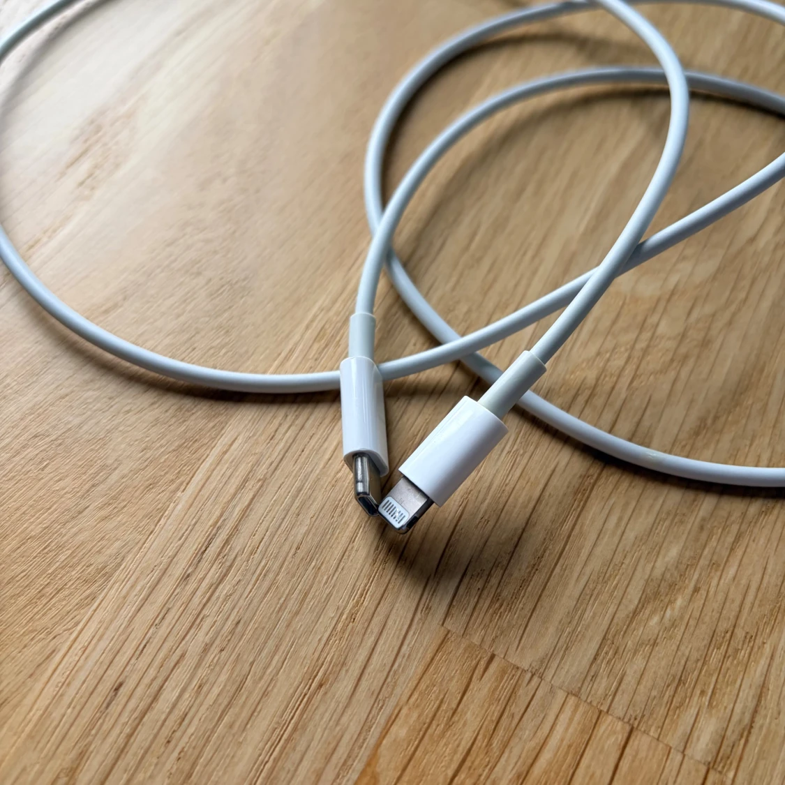 Original USB-C till Lightning-kabel (1 m) från Apple - 1