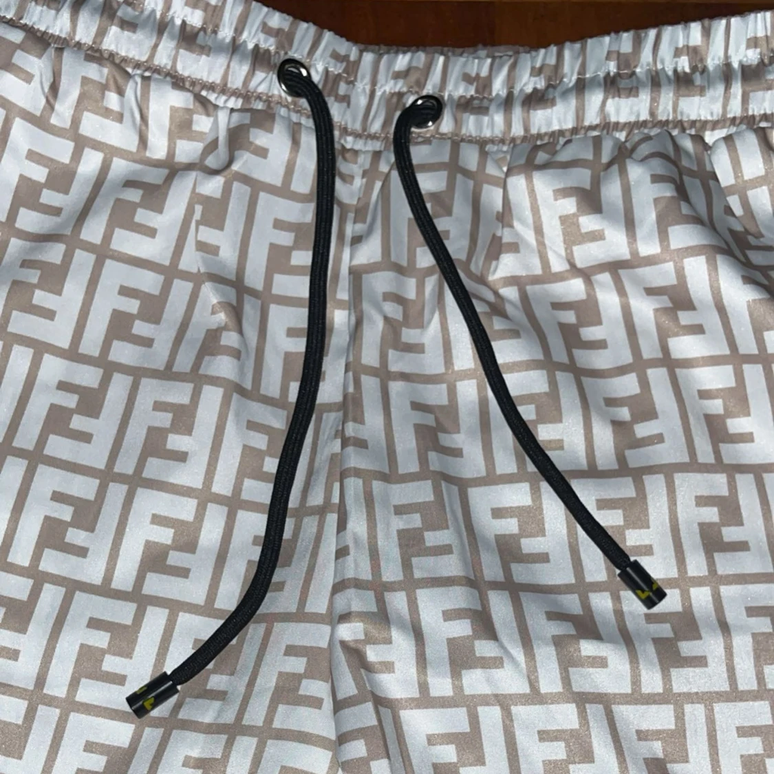 Beige Fendi shorts - 1