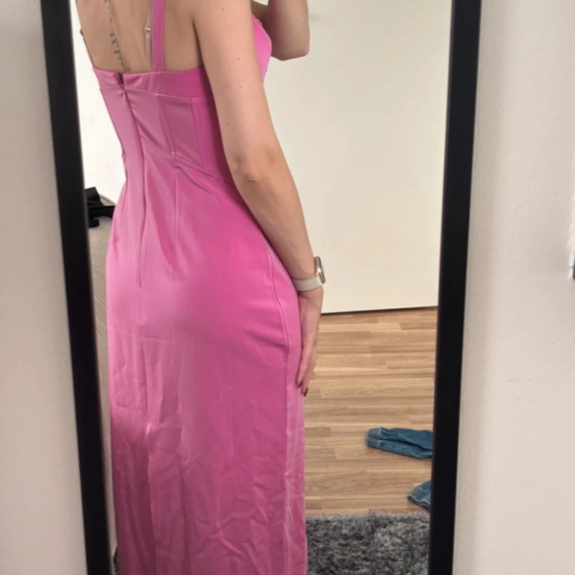 Rosa långklänning med slits - 3