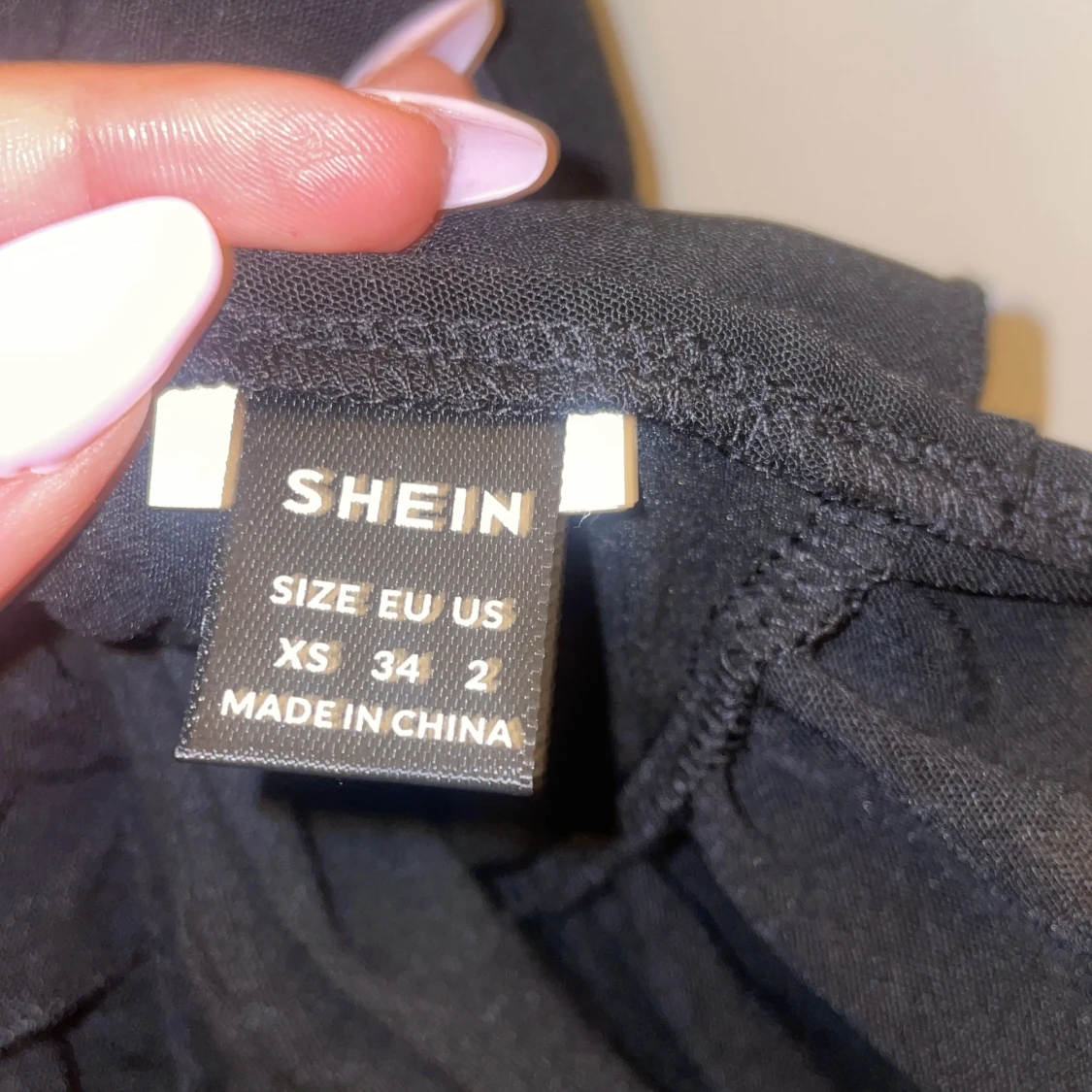 Svart volangklänning från SHEIN XS - 2