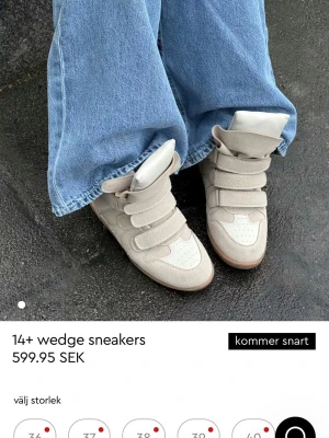 Wedge sneakers (Isabella marant liknande) - SÖKER!!! söker någon av dessa två skor från Gina tricot. I stolek 36-37 kan kanske gå med 38. Gärna runt orginalpriset eller lägre såklart💗💗