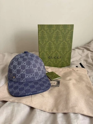 GG keps  - Helt ny GG dubai keps storlek, Storlek M-L, dustbag samt tags medföljer Box medföljer inte 