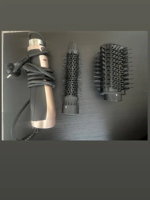 Varmluftborste - Från Rusta, testad en enda gång. Rengjord som ny