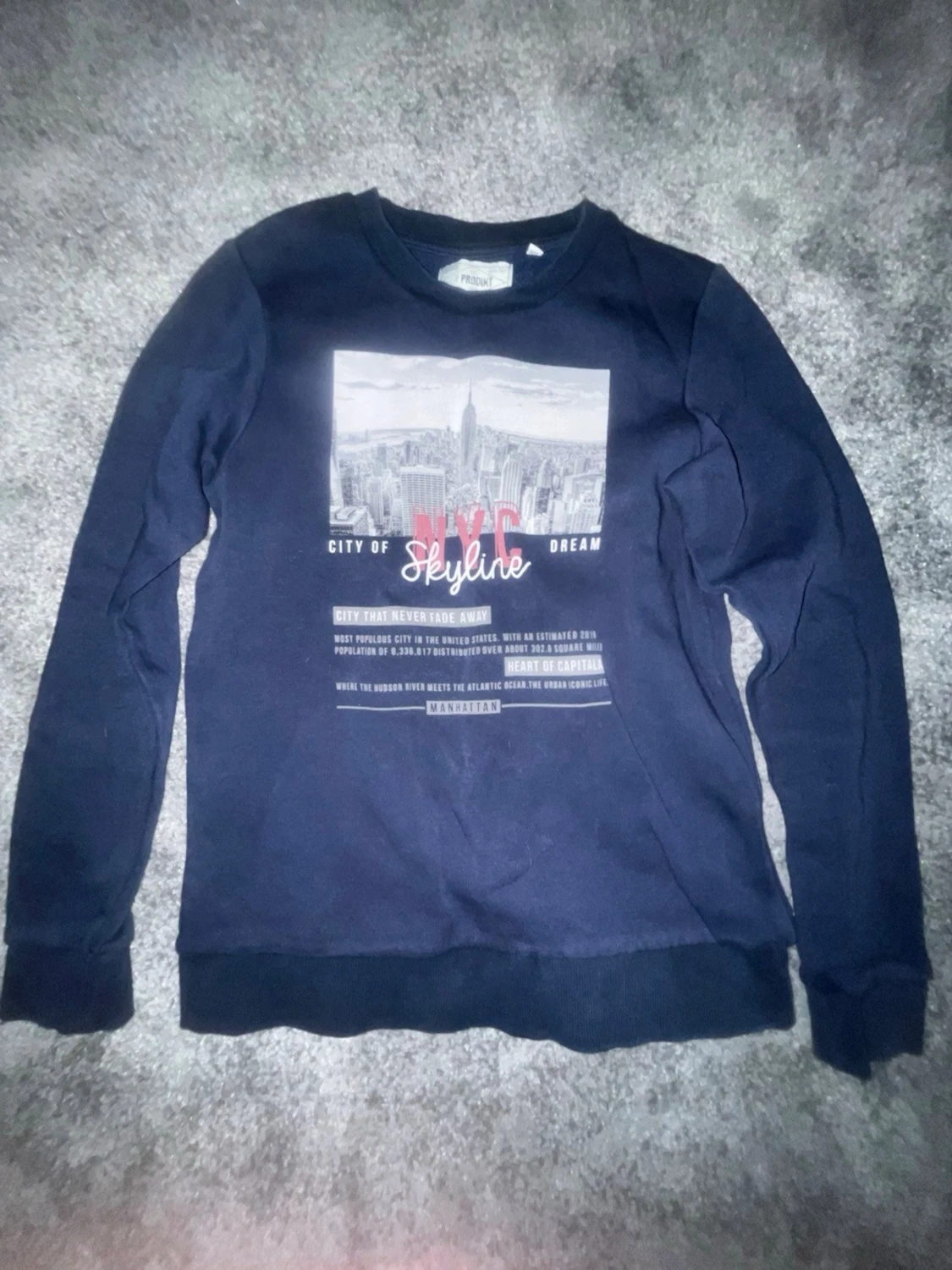 Mörkblå sweatshirt från Produkt