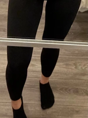 Tränings leggins  - Använt 2 gånger ❤️