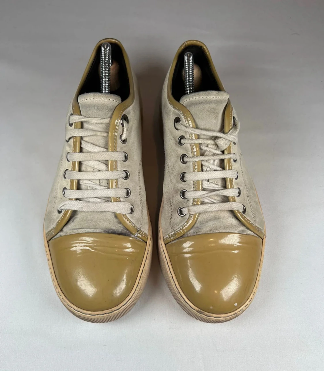 Lanvin Beige sneakers med mocka och lackad tå - 1