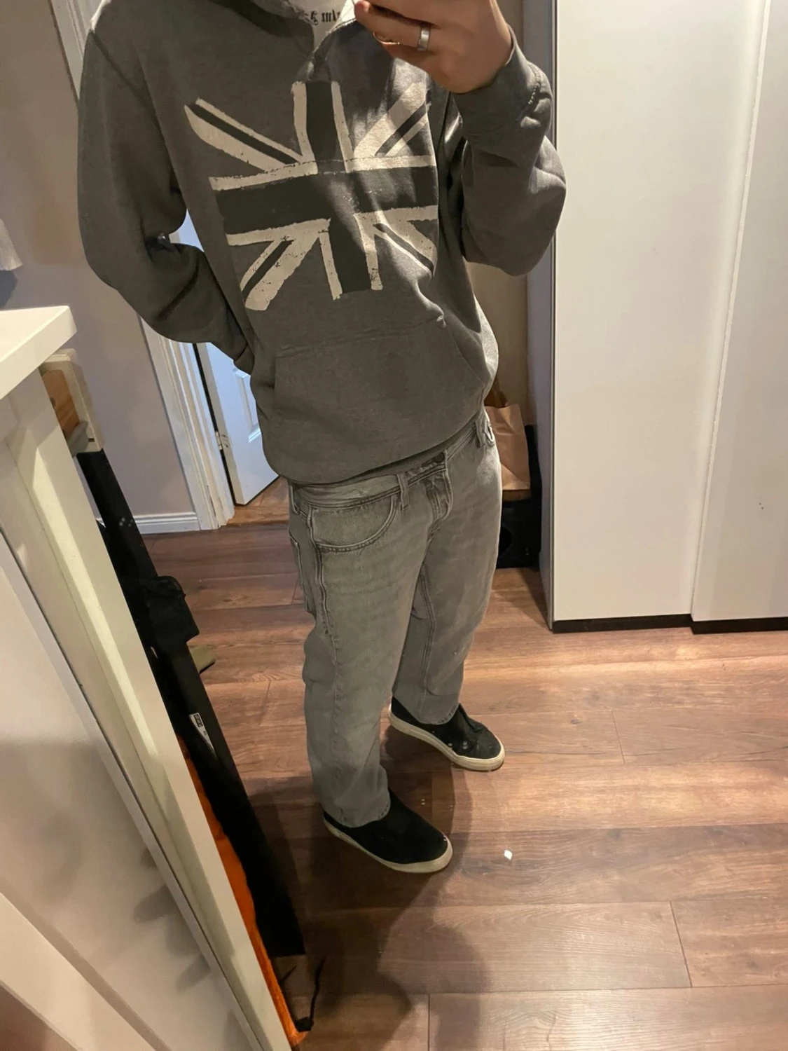 Säljer en indicode hoodie  - 2