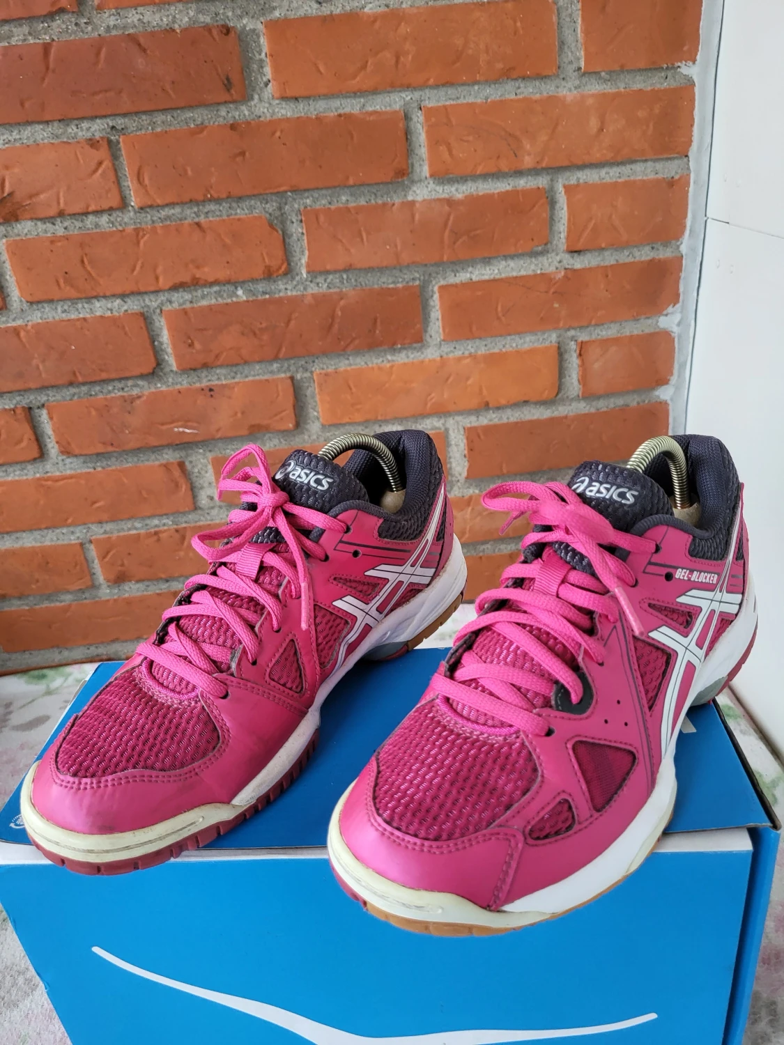 Rosa Asics Gel-Rocket 8 sneakers