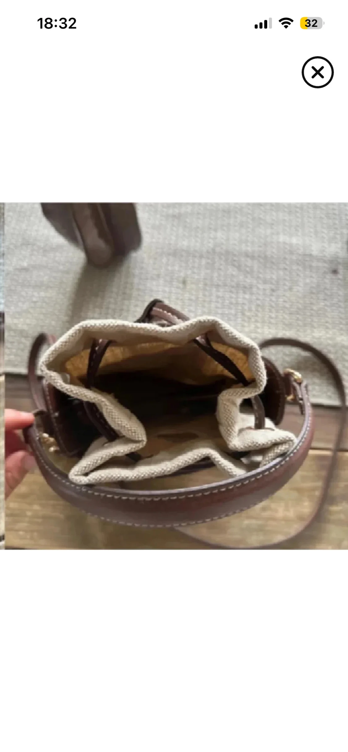 Brun och beige bucket bag med snörning - 1