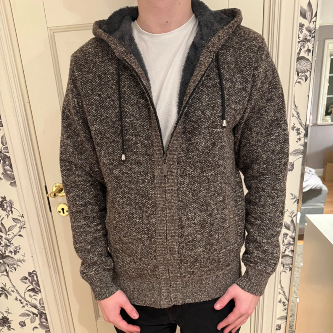 Stickad hoddie päls  - 2