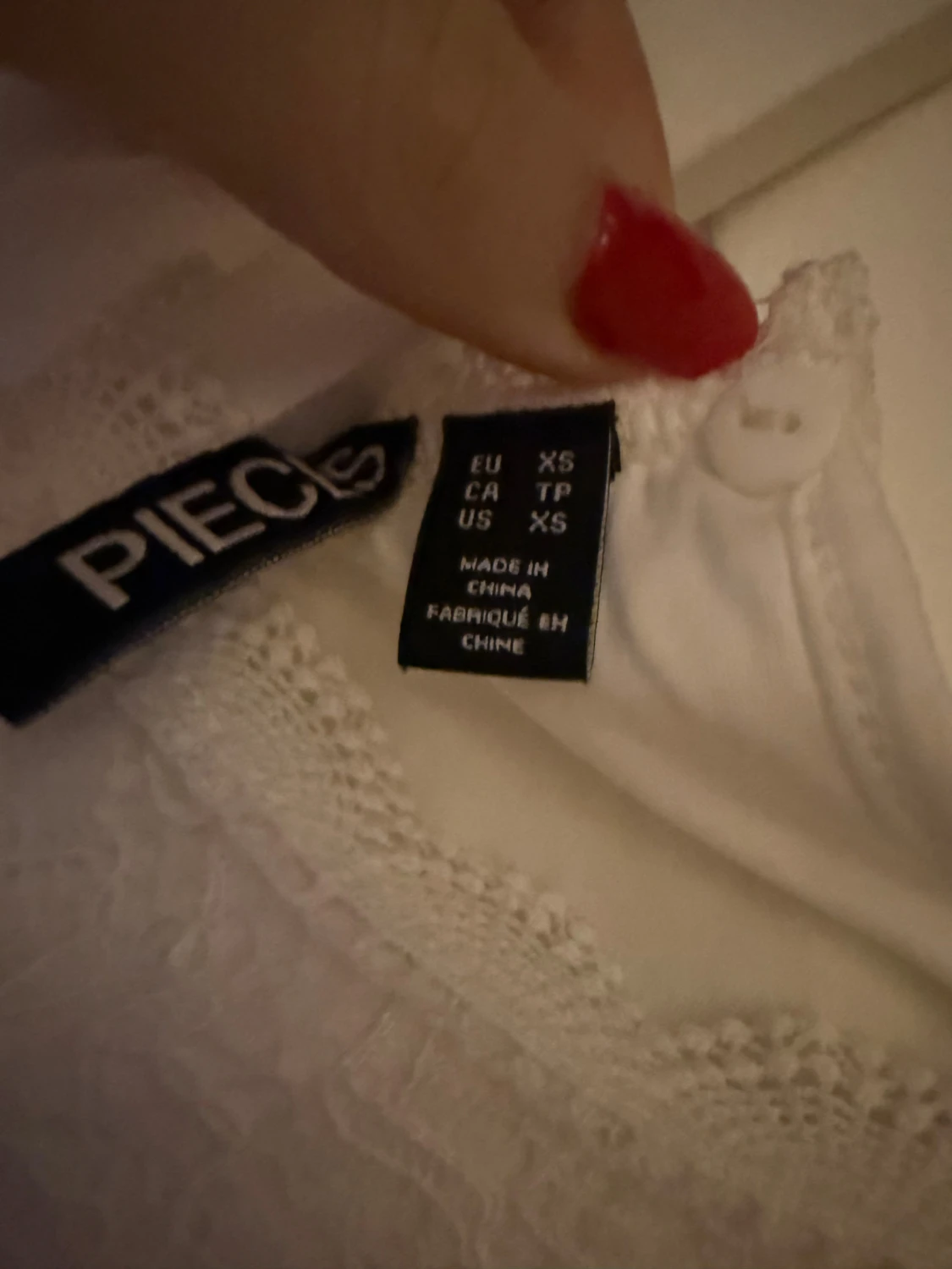 Vit spetsblus från Pieces XS - 1