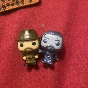 Stranger things - Buda på två små figurer från stranger things startbud: 60