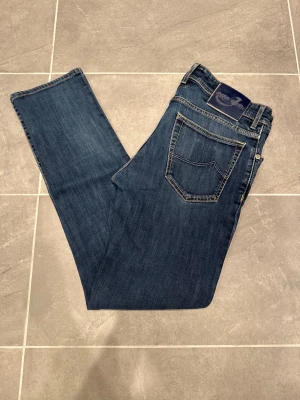 Jacob Cohën 688 comfort  - Ett par snygga byxor från Jacob Cohën i storlek W34 i modellen 688 Comfort 
