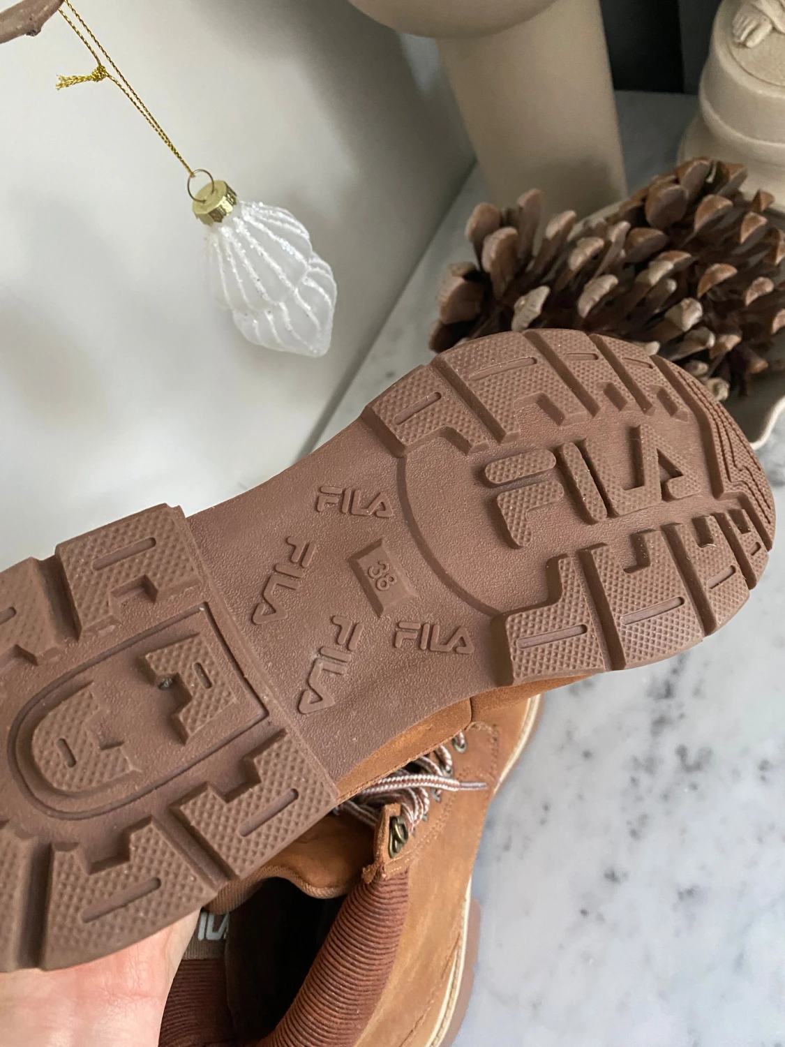 Fila kängor stl 38 – bruna, i mycket fint skick - 5