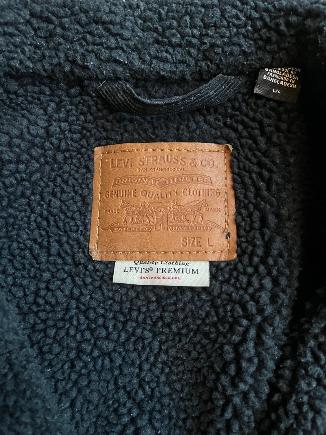 Svart teddyjacka i Manchester från Levi's Premium - 1