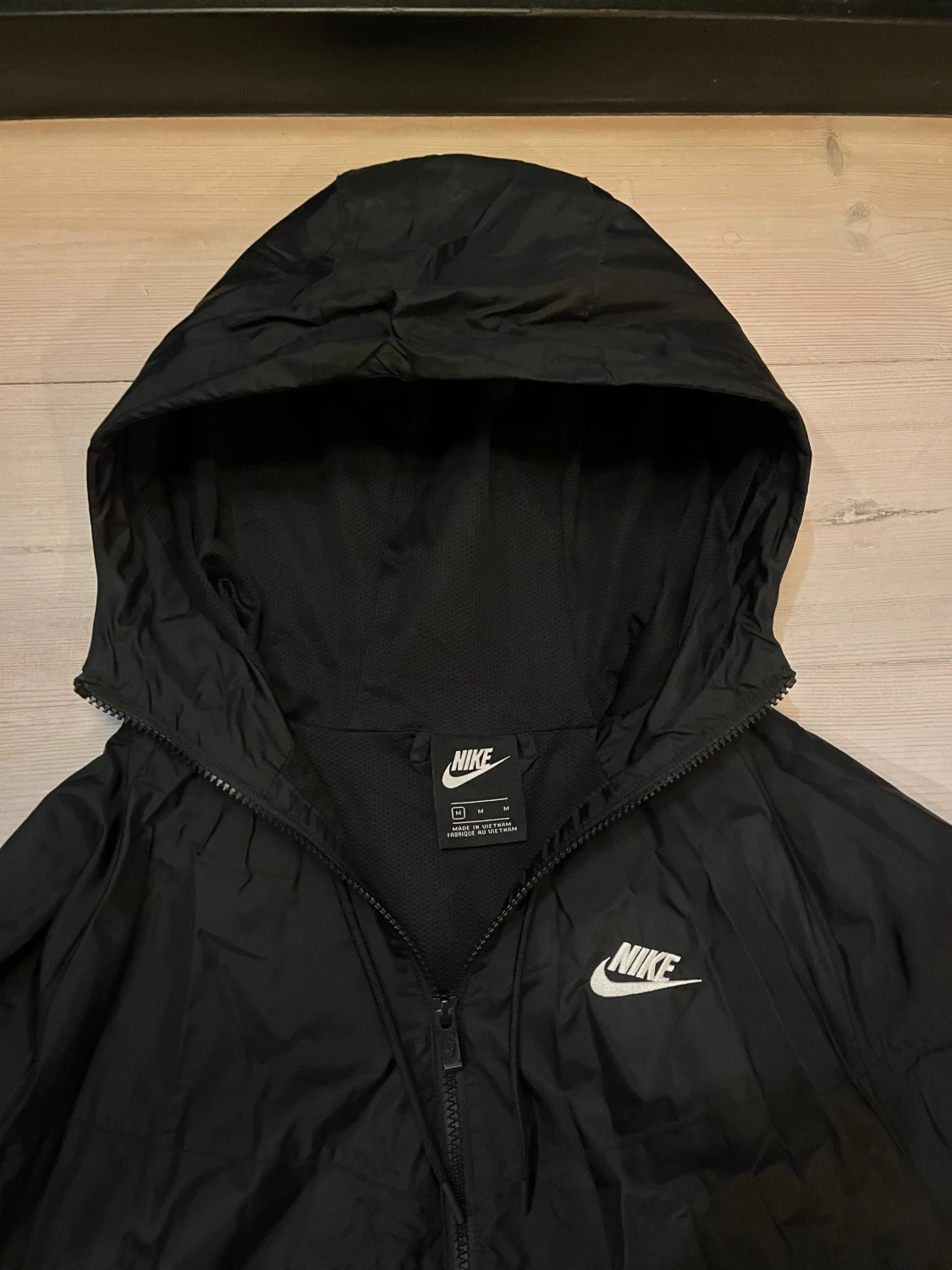 Svart Nike vindjacka strl M - 1